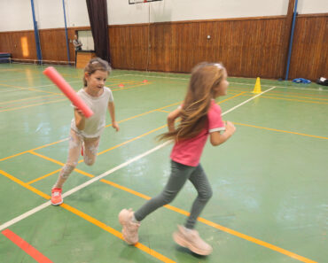 Písmenková naháňačka s čerstvými prváčikmi