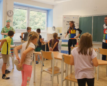 Rozcvička s teniskou namiesto lopty